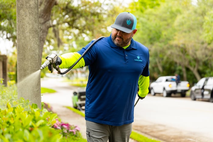 plant health care shrub spraying treatment crew 7